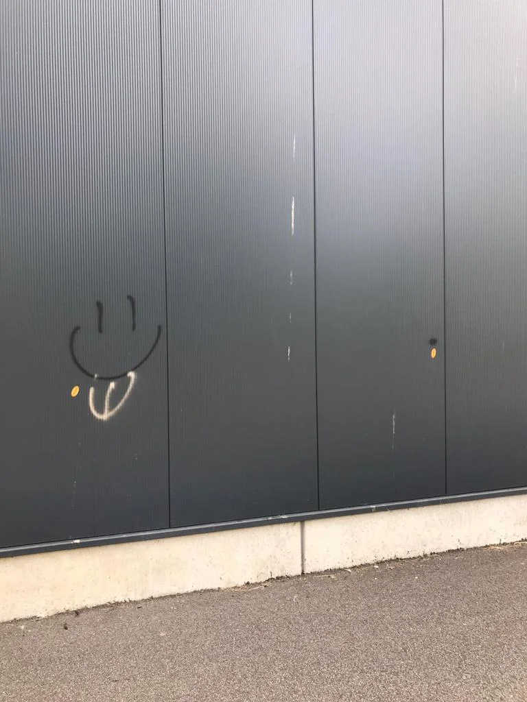 5787a77e-ddf6-4095-b132-1700cbcdc7f6-1dee3477