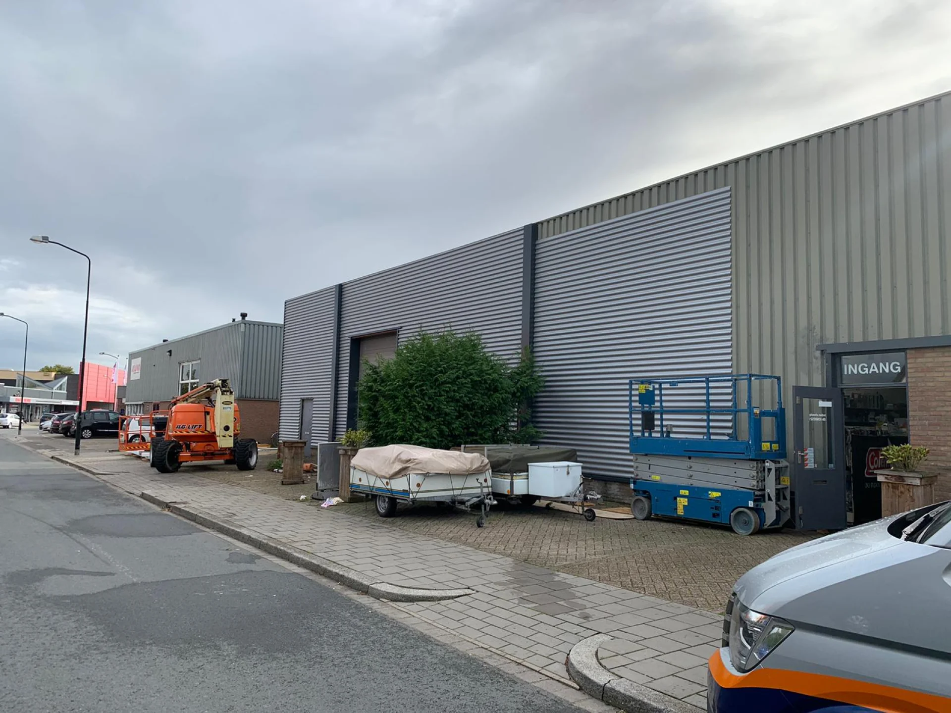 Van Heemskerk restyling-nieuwe platen over oude damwand 27 golf over oude damwand (4)-60ef64f0