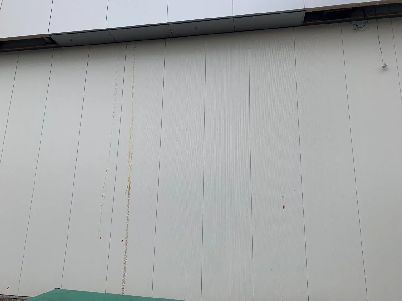 schade 2 Voorgevel 3 panelen met PUR resten-6b35e696